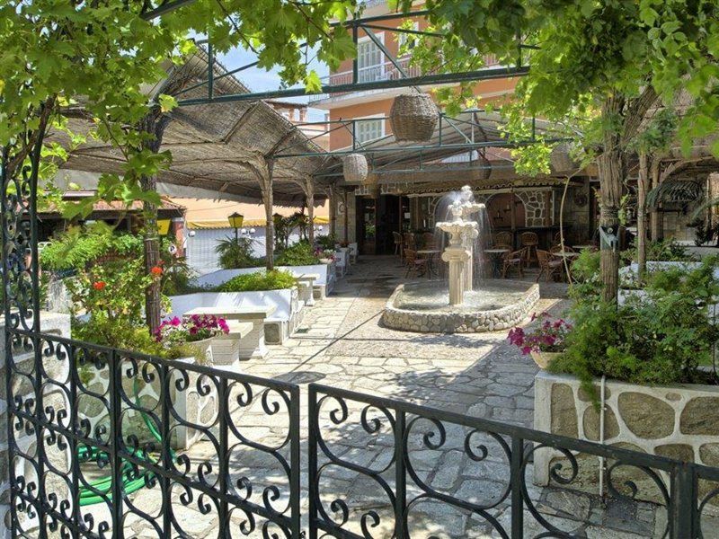 Sirena Beach Guviá Kültér fotó