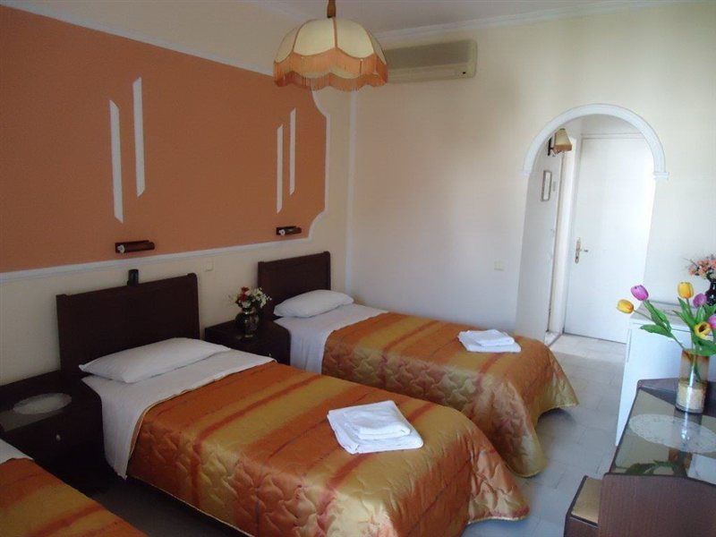 Sirena Beach Guviá Kültér fotó