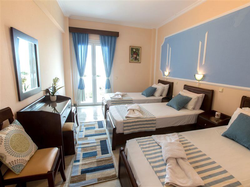 Sirena Beach Guviá Kültér fotó